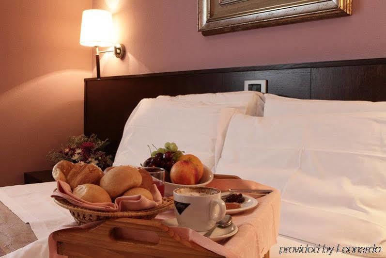 Hotel City Piacenza Zewnętrze zdjęcie