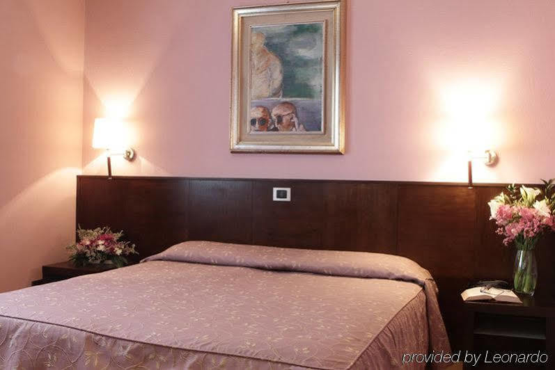 Hotel City Piacenza Zewnętrze zdjęcie